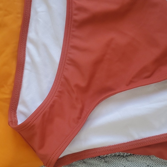 NWT Cupshe One Shoulder One Piece Swimsuit Size Large - Picture 6 of 7